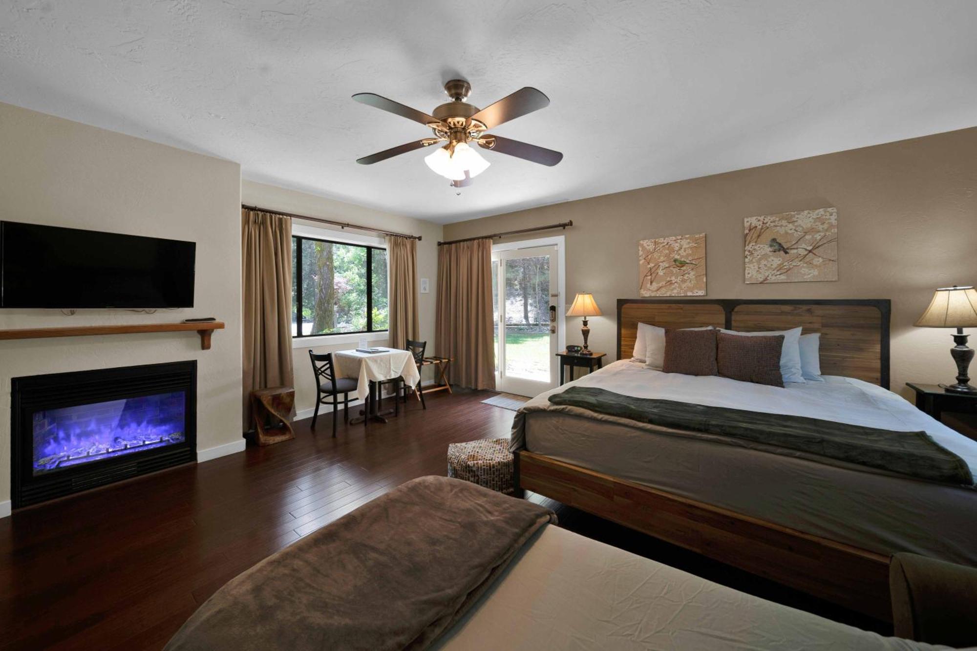 The Inn At Shasta Lake Lakehead Εξωτερικό φωτογραφία