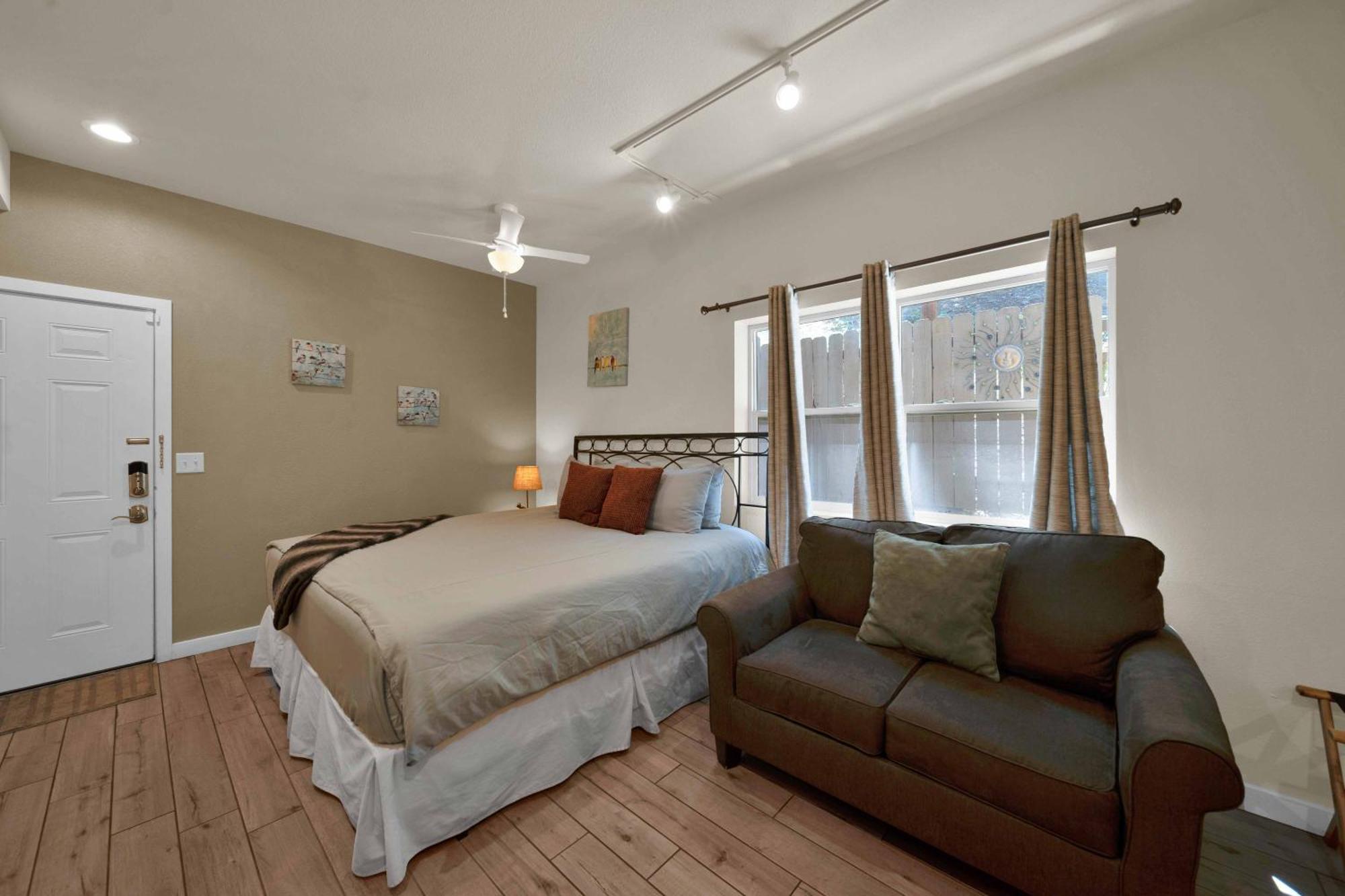 The Inn At Shasta Lake Lakehead Εξωτερικό φωτογραφία