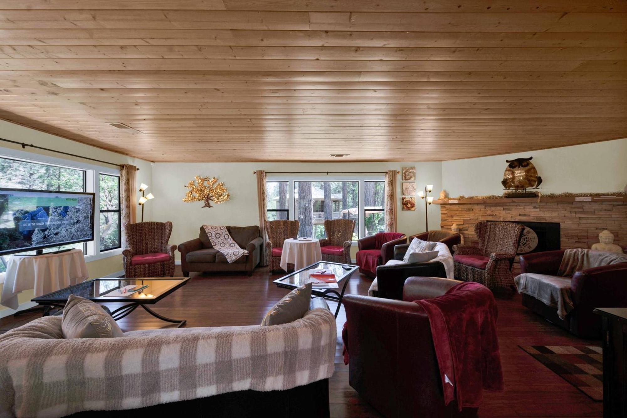 The Inn At Shasta Lake Lakehead Εξωτερικό φωτογραφία